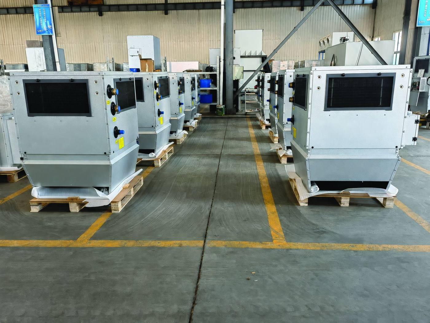 Produkcja urządzeń Mycond OXA — gotowe wyroby w zakładzie partnerskim